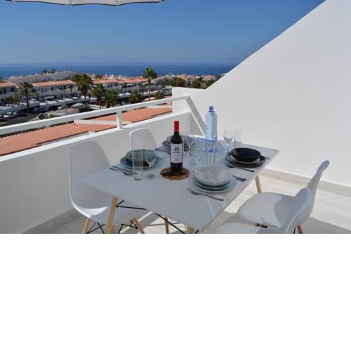Studio with sea view in San Eugenio