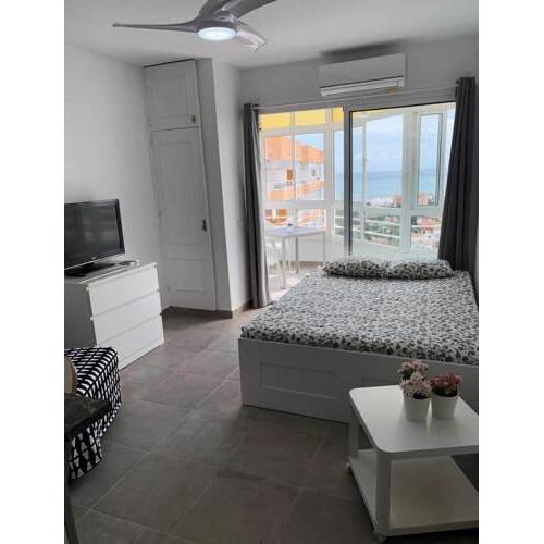 Studio with sea views in Torremolinos