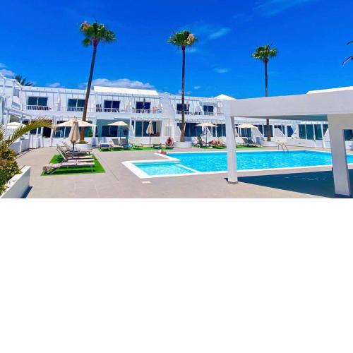 Stunning 1 bed apt Atlantic View with air con & free WiFi