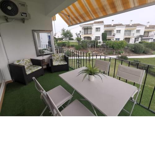 Stunning 2-Bed Apartment in Benahavis