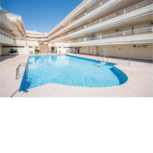 Stunning apartment in Alcossebre with Outdoor swimming pool