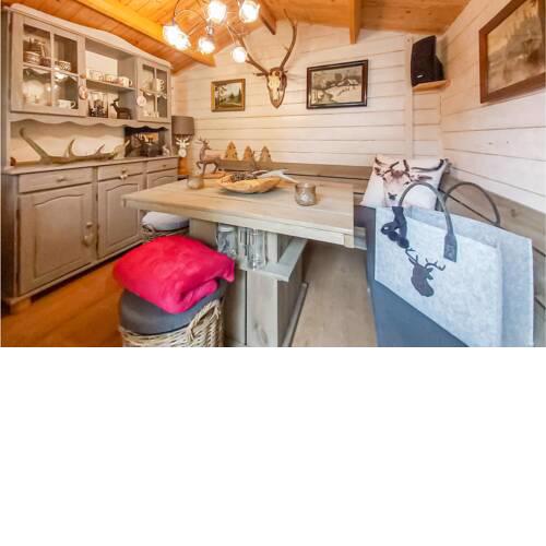 Stunning apartment in Bad Schlema w/ 1 Bedrooms