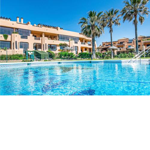 Stunning apartment in Casares with Outdoor swimming pool, WiFi and 2 Bedrooms