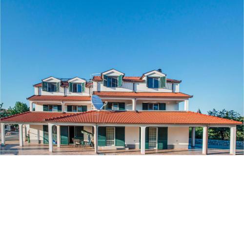 Stunning apartment in Cista Provo with WiFi and 1 Bedrooms