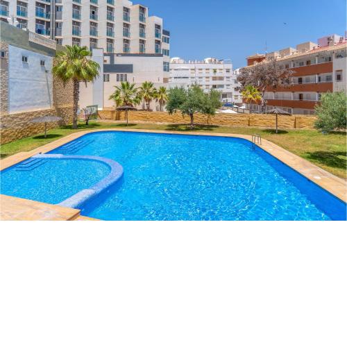 Stunning apartment in El Campello with Outdoor swimming pool, WiFi and 2 Bedrooms