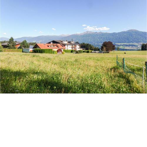 Stunning apartment in Innsbruck with WiFi