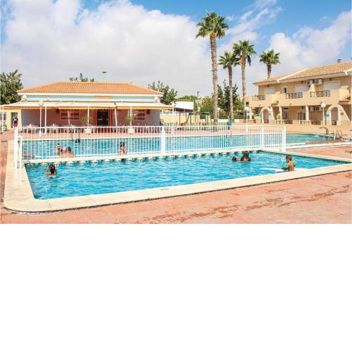 Stunning apartment in Los Alcázares with Outdoor swimming pool, WiFi and 2 Bedrooms