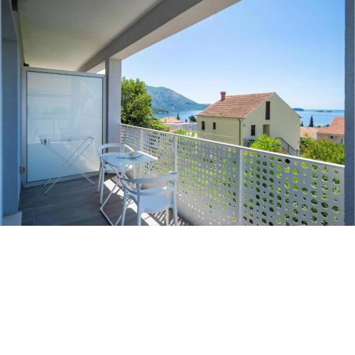 Stunning apartment in Mlini with WiFi and 1 Bedrooms