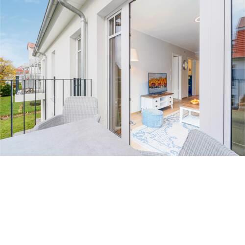 Stunning apartment in Ostseebad Boltenhagen with Sauna, WiFi and 1 Bedrooms