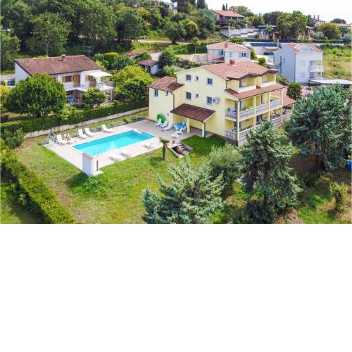 Stunning Apartment In Porec With Outdoor Swimming Pool, Wifi And 1 Bedrooms