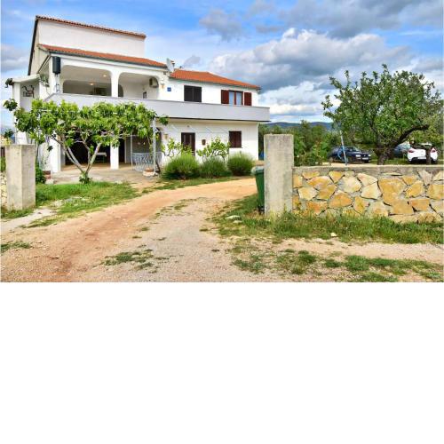 Stunning apartment in Pridraga with 3 Bedrooms and WiFi