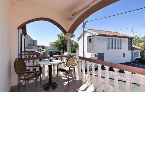 Stunning Apartment In Privlaka With Wifi