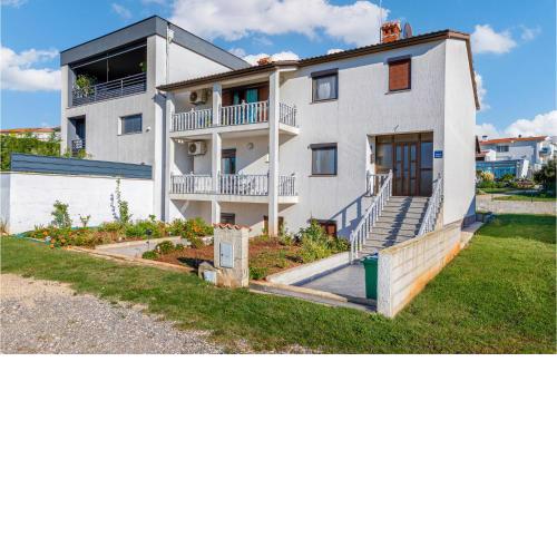 Stunning apartment in Pula with 1 Bedrooms and WiFi