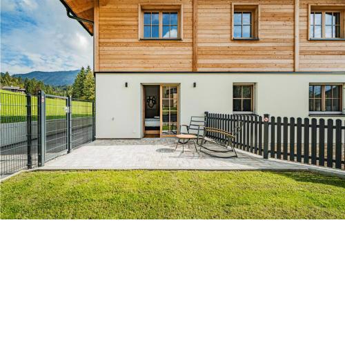 Stunning apartment in Rußbach am Pass Gschütt with WiFi and 2 Bedrooms