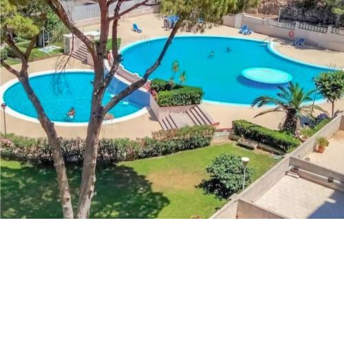 Stunning apartment in Salou with WiFi, Outdoor swimming pool and 2 Bedrooms