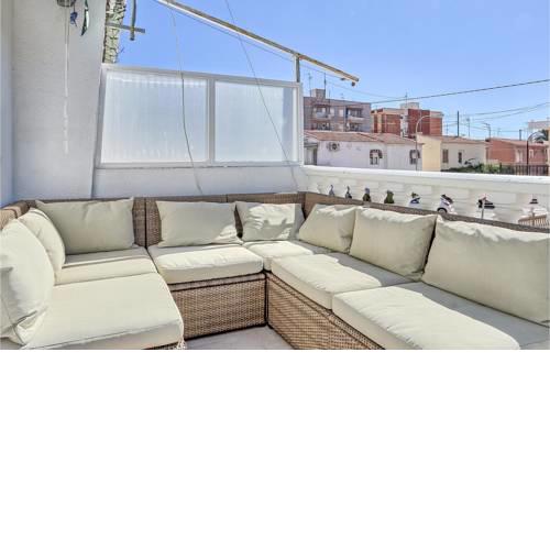 Stunning apartment in Santa Pola w/ 3 Bedrooms