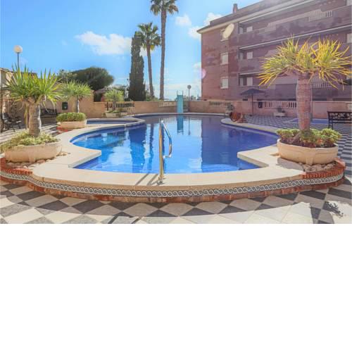Stunning apartment in Santa Pola w/ Outdoor swimming pool, WiFi and Outdoor swimming pool