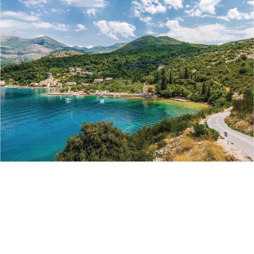 Stunning apartment in Slano with WiFi and 2 Bedrooms
