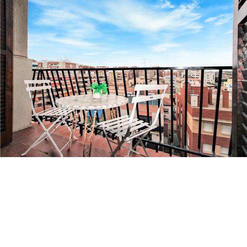 Stunning apartment in Tarragona with WiFi and 2 Bedrooms