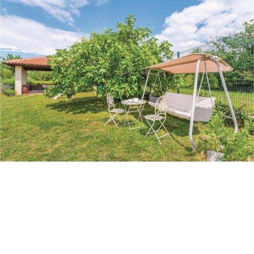 Stunning apartment in Viskovo with 3 Bedrooms and WiFi