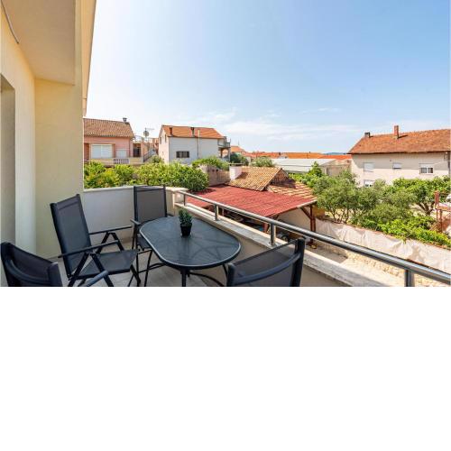 Stunning Apartment In Zadar With Wifi And 2 Bedrooms