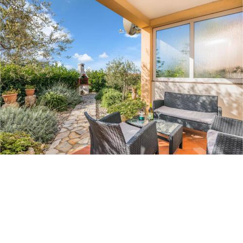 Stunning Apartment With 1 Bedrooms And Wifi