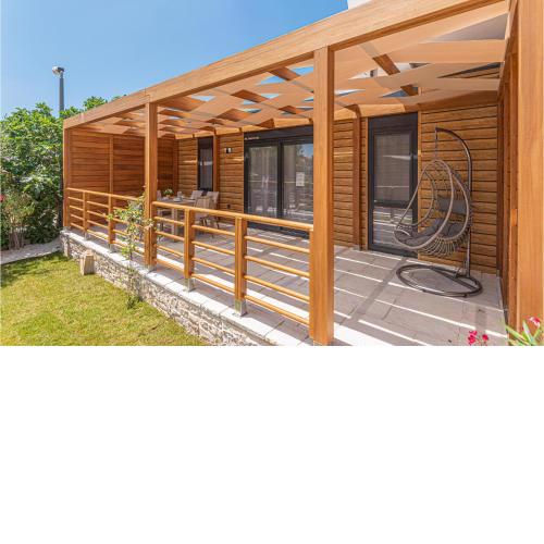Stunning Home In Brodarica With Outdoor Swimming Pool, Wifi And Heated Swimming Pool