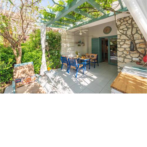 Stunning Home In Gajac With Wifi And 1 Bedrooms
