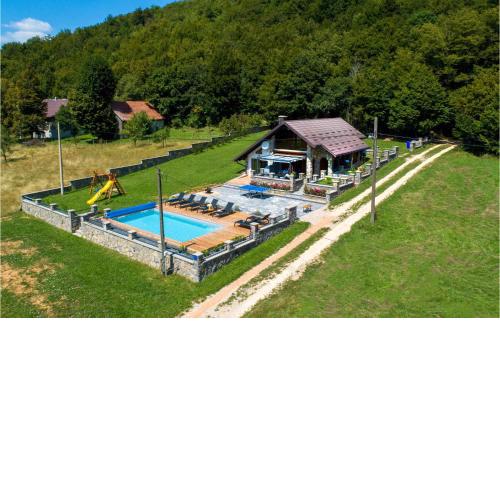 Stunning Home In Gospic With Outdoor Swimming Pool, Wifi And 2 Bedrooms