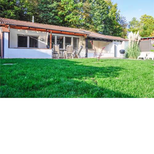 Stunning home in Gunderath w/ Jacuzzi, WiFi and 2 Bedrooms