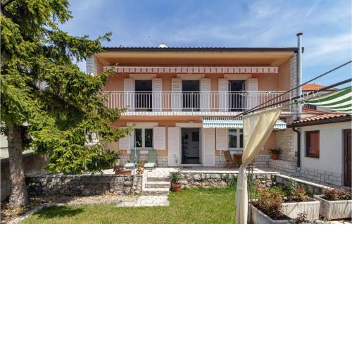 Stunning home in Kostrena with WiFi and 2 Bedrooms