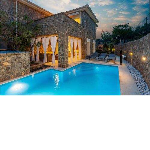 Stunning Home In Krk With Outdoor Swimming Pool, Wifi And 3 Bedrooms