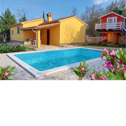 Stunning home in Krsan with Outdoor swimming pool, WiFi and 2 Bedrooms