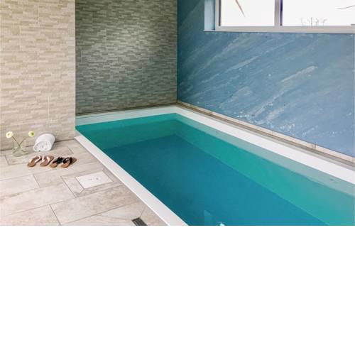 Stunning home in Lembruch/Dümmer See w/ Indoor swimming pool, Sauna and 5 Bedrooms