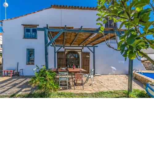 Stunning home in Ojuelos Altos w/ Outdoor swimming pool, WiFi and Outdoor swimming pool