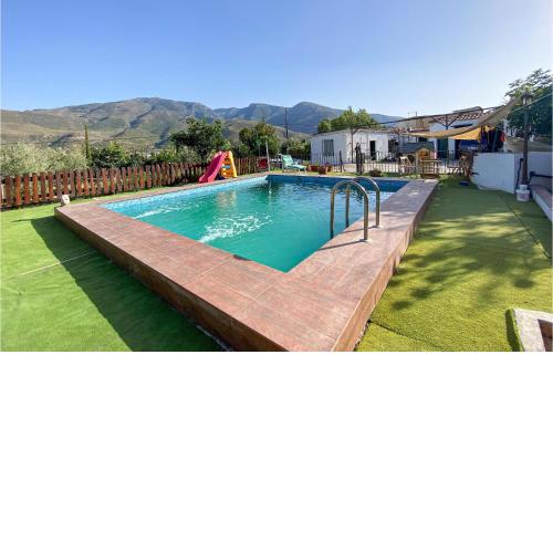 Stunning home in Orgiva with Outdoor swimming pool, WiFi and 5 Bedrooms