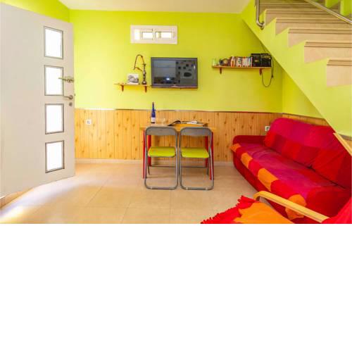 Stunning home in Rota w/ 2 Bedrooms