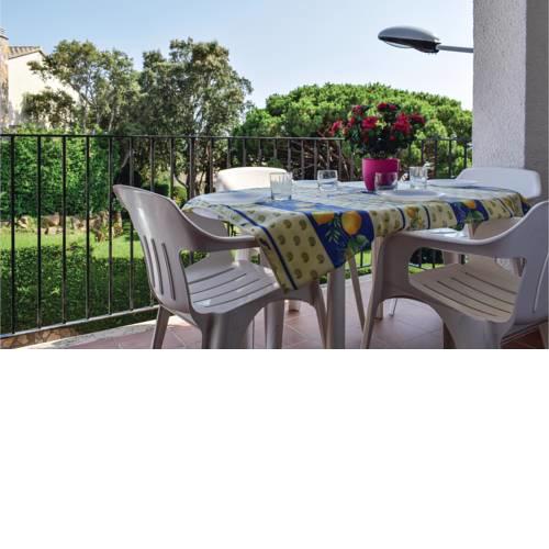 Stunning home in Sant Feliu de Guixols w/ WiFi and 4 Bedrooms