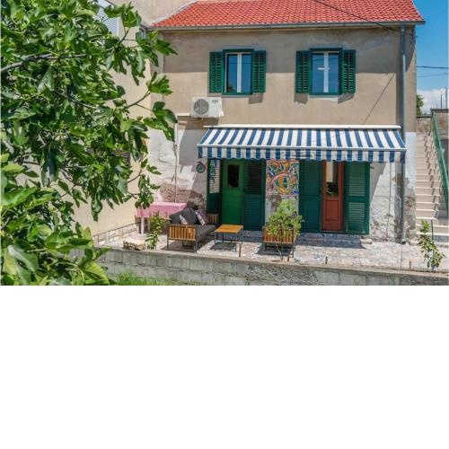 Stunning Home In Sukosan With Wifi And 3 Bedrooms