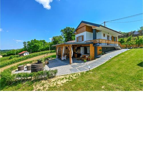 Stunning Home In Sveti Urban With Jacuzzi, Wifi And 1 Bedrooms