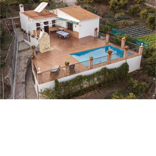 Stunning home in Torrox with WiFi, Outdoor swimming pool and 2 Bedrooms