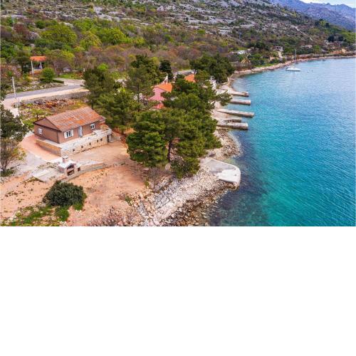 Stunning home in Tribanj with 2 Bedrooms and WiFi