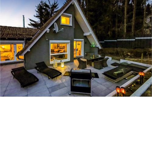 Stunning home in Ulrichstein with WiFi and 2 Bedrooms