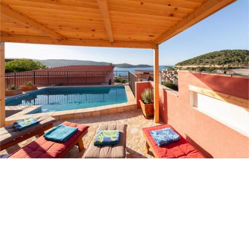Stunning home in Vis w/ Outdoor swimming pool and 2 Bedrooms