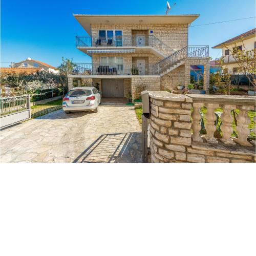 Stunning home in Zadar with WiFi and 2 Bedrooms