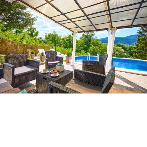 Stunning Home In Zagreb With Outdoor Swimming Pool, Wifi And 1 Bedrooms