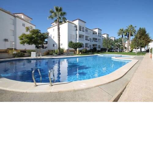 Stunning Top Floor Corner Apartment in Villamartin with Communal Pool