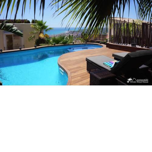Stunning Villa Ibizenca with private pool in Sitges