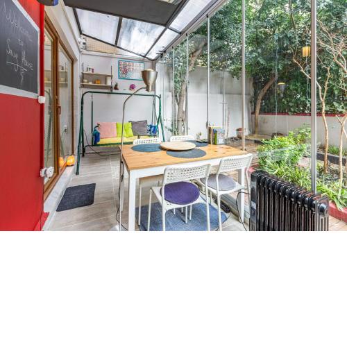 Stylish and Central Flat with Backyard in Sisli