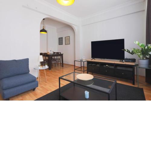 Stylish and Convenient Apartment in Sisli